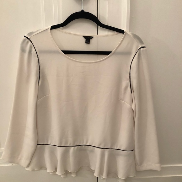 Peplum blouse with lattice trim - Picture 2 of 6